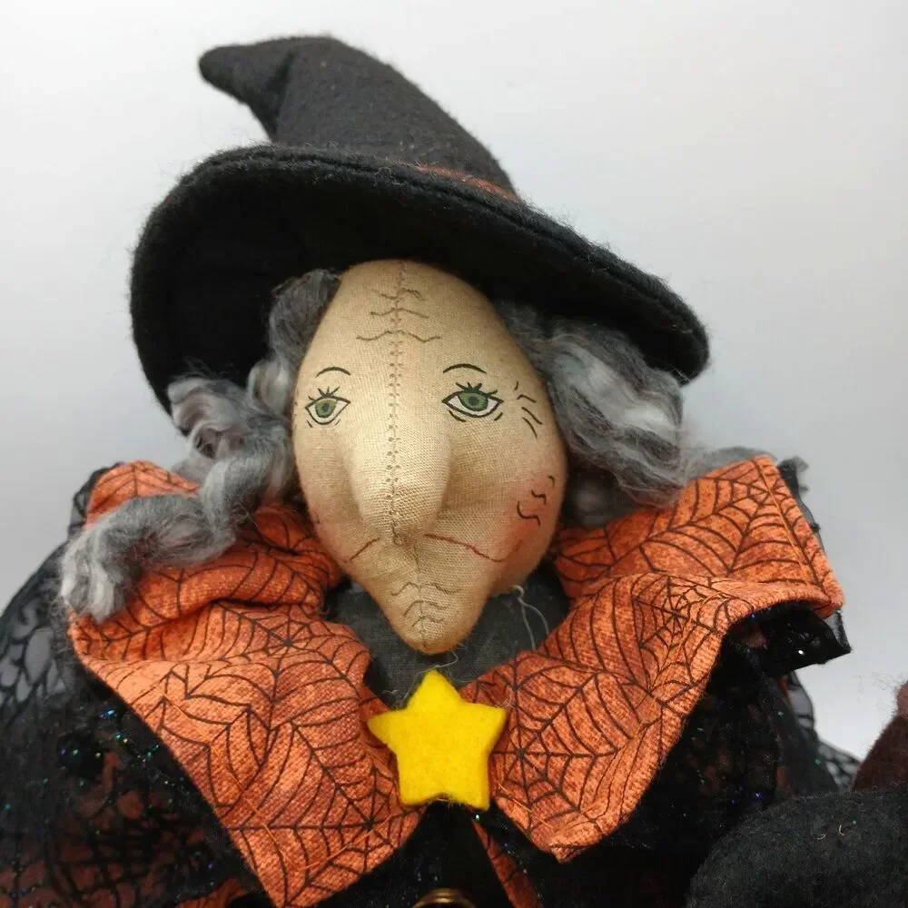 Vintage Halloween Witch Doll with Pet Bird Shelf Sitter Folk Art Style 18